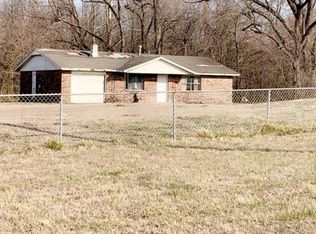 7586 S State Highway 69, Porter, OK 74454