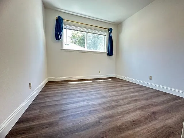 1634 Milvia St — Photo 13