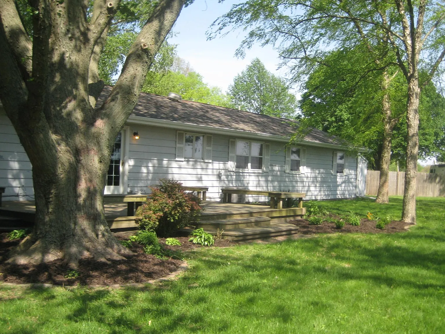 3 bed, 1700 sqft, $2,100 — Photo 3
