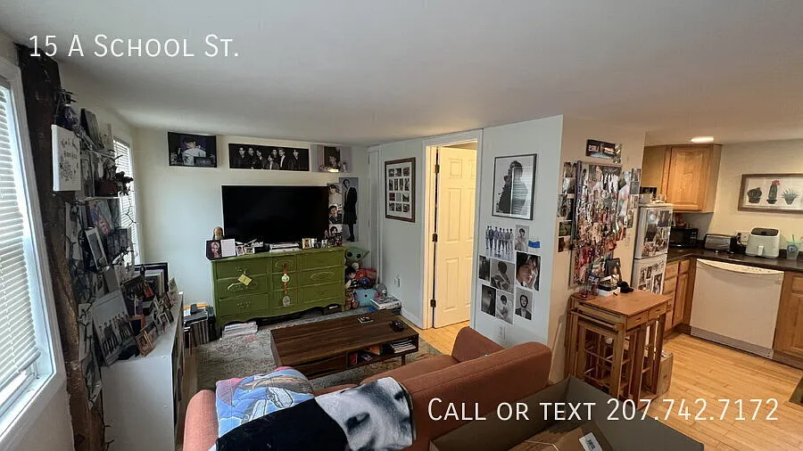 1 Bedroom Downtown Dover w/ Office Space — Photo 4