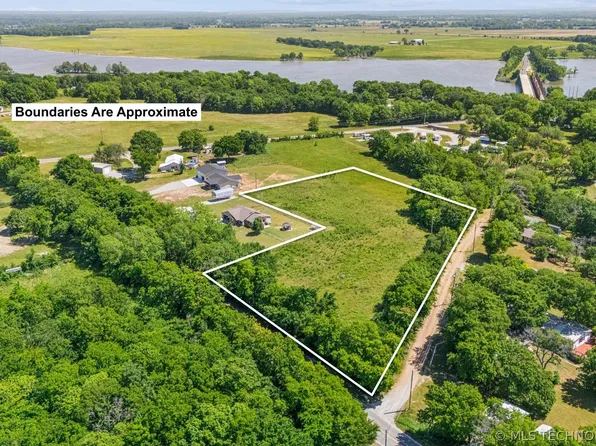 1 N 440th Rd, Adair, OK 74330