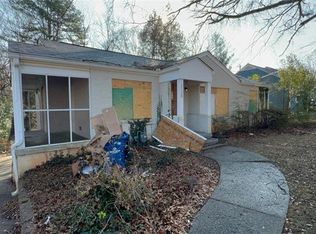 2528 Sylvan Rd, East Pt, GA 30344