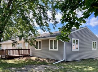 415 7th Ave SW, Clarion, IA 50525