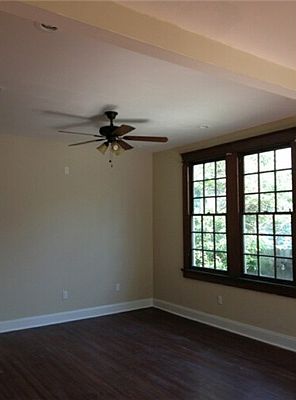 3rd image of 4606 Baccich St