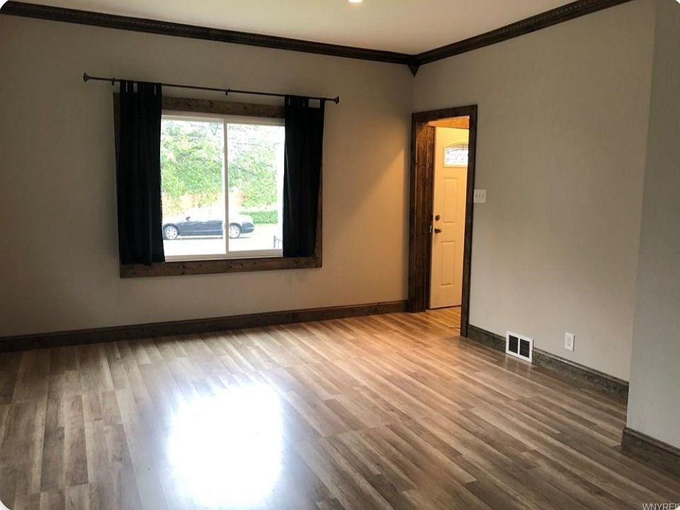 1st image of 86 Camden Ave APT 1