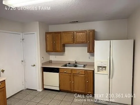 4726 Georges Farm — Photo 3