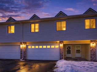 2053 Edgerton St, Saint Paul, MN 55117