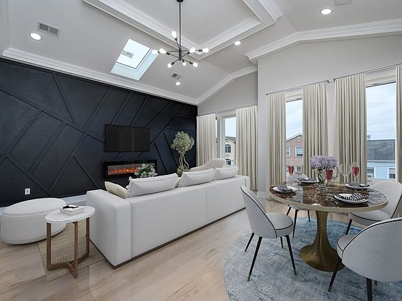 2nd image of 106 Grace St #2