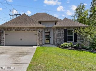 9113 Natures Trl, Biloxi, MS 39532