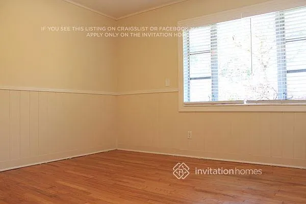 731 Pine Ln — Photo 9
