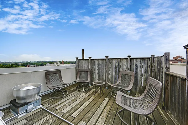 Rented by Alina Levina, LREB | media 16