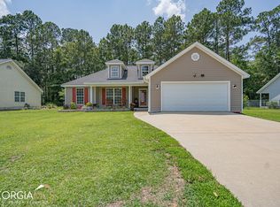 210 Kayton Ct, Pembroke, GA 31321