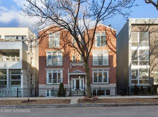 2333 N Leavitt St APT 1S, Chicago, IL 60647