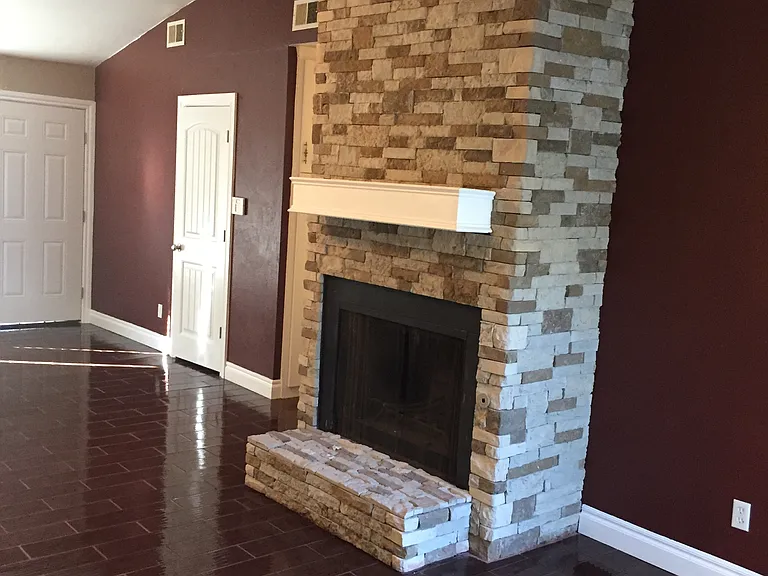 2847 Indian Creek Blvd — Photo 2