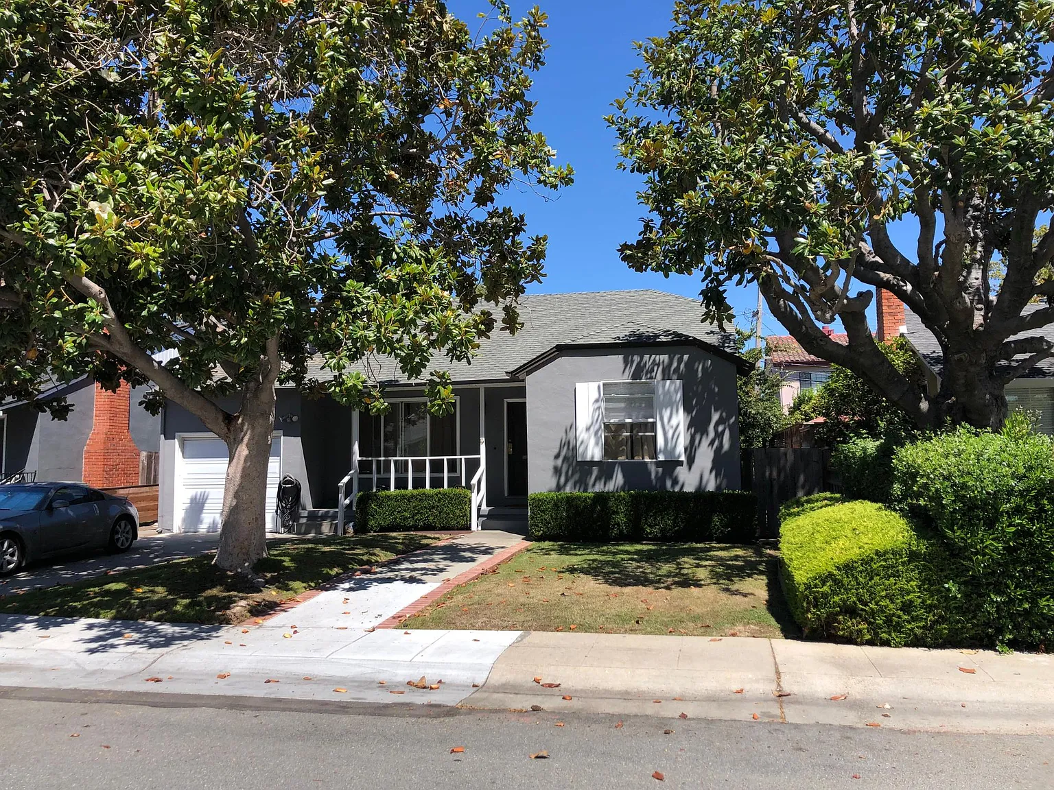 1203 Birch Ave photo 1