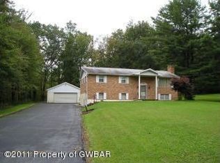 3950 Church Rd, Mountain Top, PA 18707