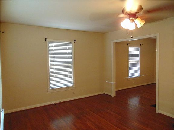 4th image of 1508 Richcreek Rd