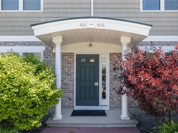 200 Roger Williams Ave Unit 406, Rumford, RI 02916