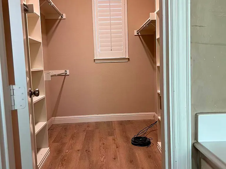 Walkin closet