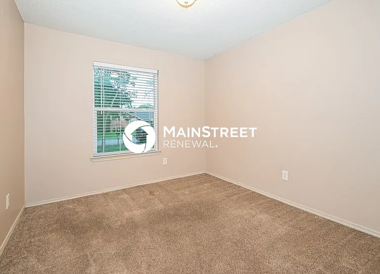 912 Carom Way — Photo 11