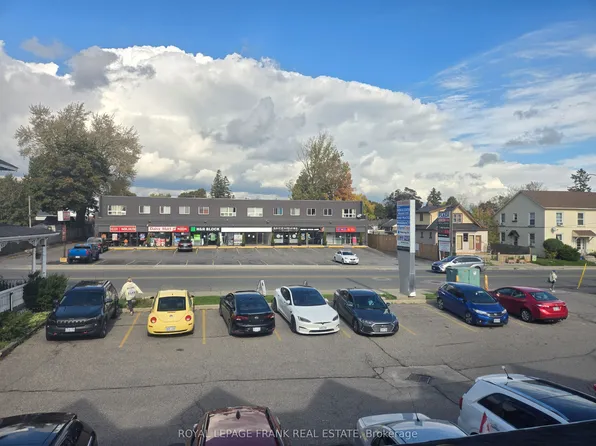 129 King St E, Clarington, ON