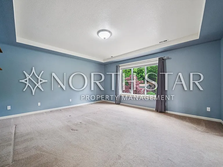 16550 Oaktree Ter — Photo 22