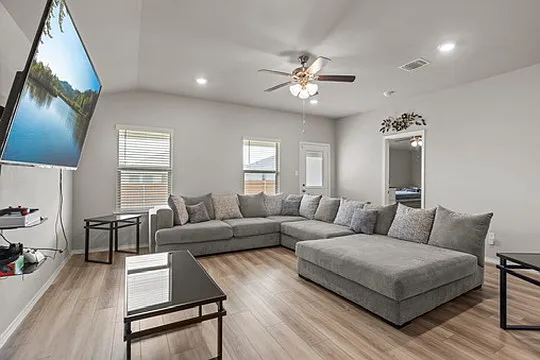 8507 Brahma Plains Rd — Photo 15