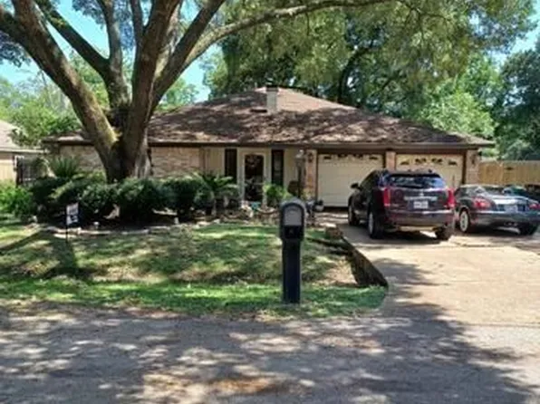 13115 Advance Dr, Houston, TX 77065