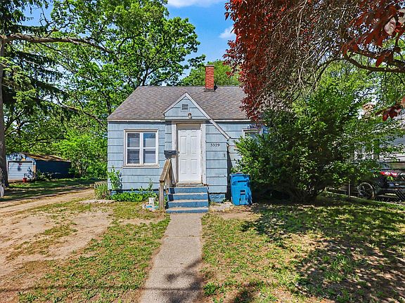 2nd image of 3329 Sanford St