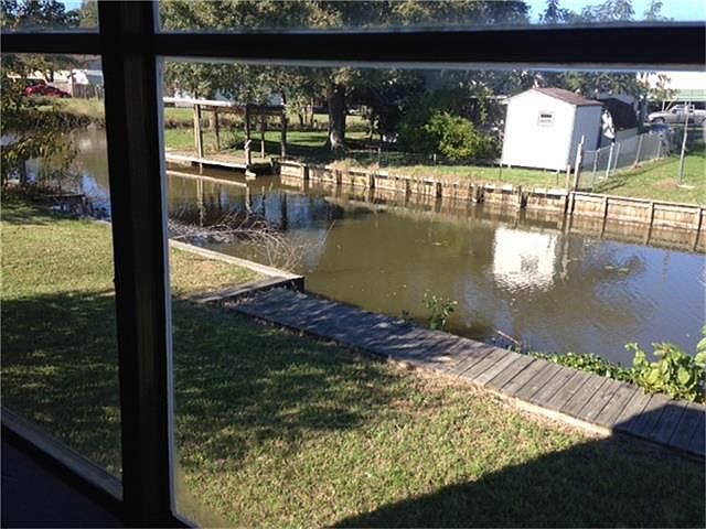 1st image of 8874 Water Oak