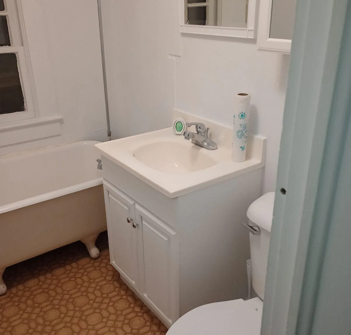 1 bed, 700 sqft, $1,450 — Photo 4
