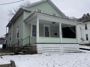 224 N Water St, Loudonville, OH 44842