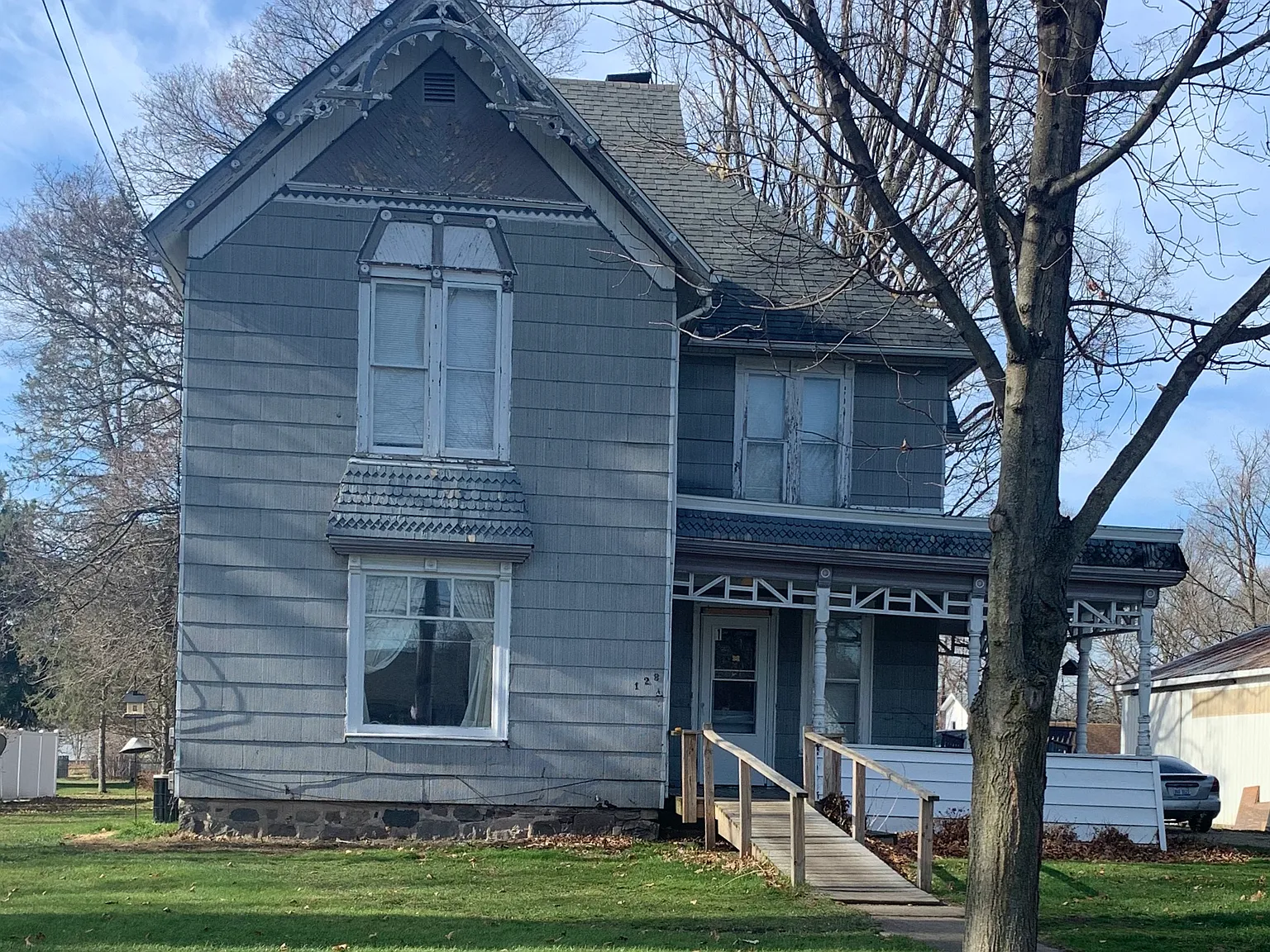 Clark 3 UNIT — Photo 1
