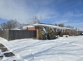 29429 Schoenherr Rd, Warren, MI 48088