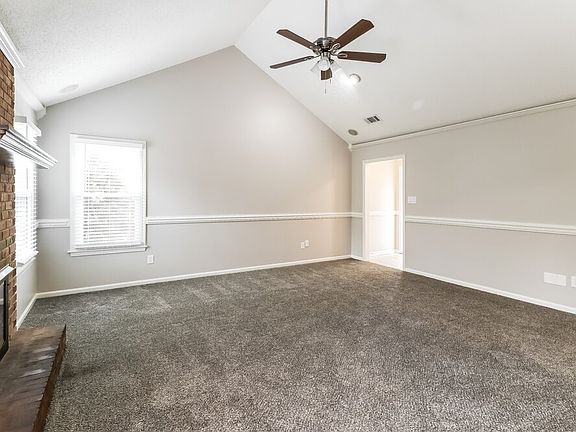 5th image of 7584 Greenbrook Pkwy