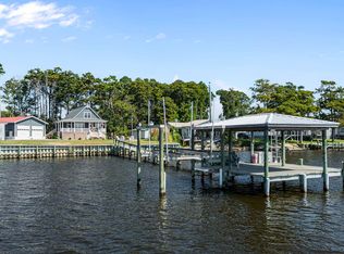 215 River Rd, Arapahoe, NC 28510