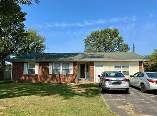 687 Witt Rd, Bowling Green, KY 42101
