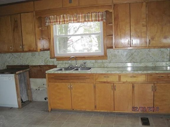 3rd image of 2369 S County Road 19