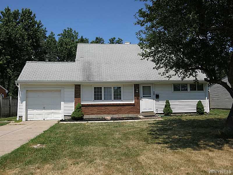 1st image of 166 Marilyn Dr