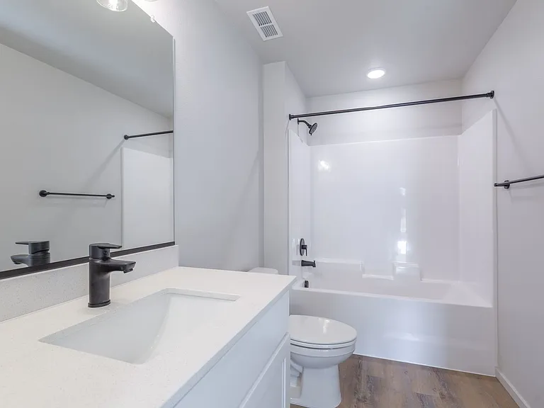 4202 NE Morrow Rd — Photo 19