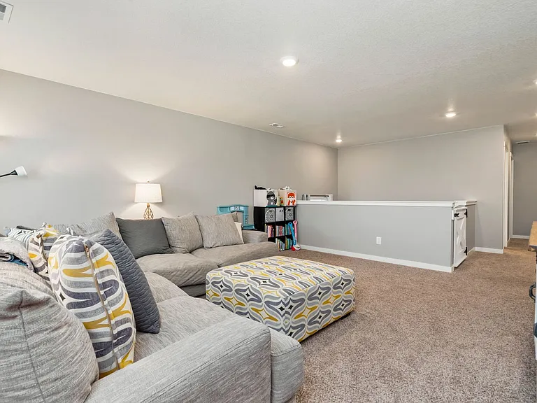 1808 Hydrangea Dr — Photo 14