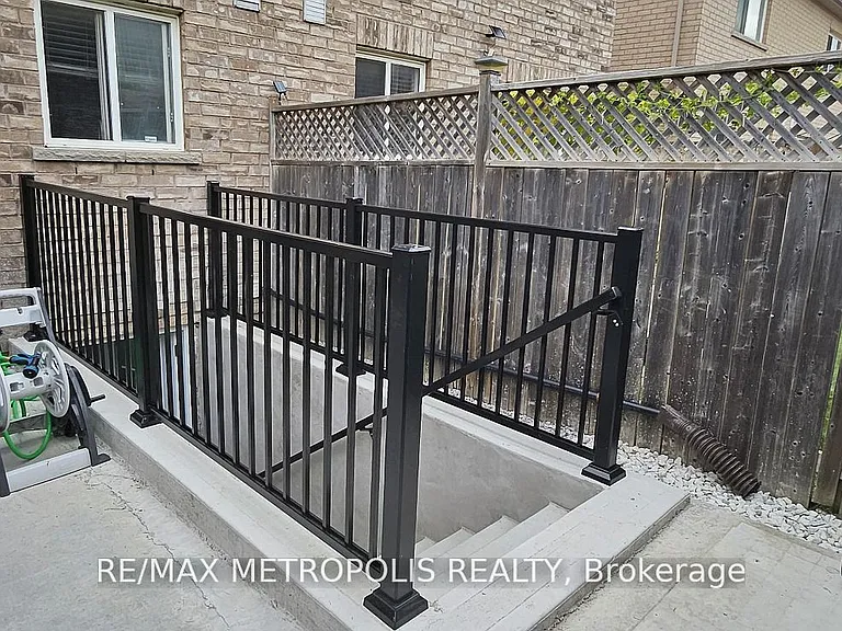 294 Albright Rd #BASEMENT — Photo 12