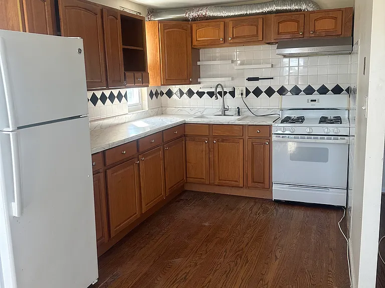 7624 Castor Ave #1 — Photo 7