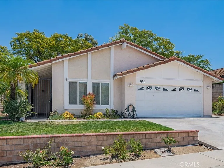 3424 S Rachel Ave — Photo 3
