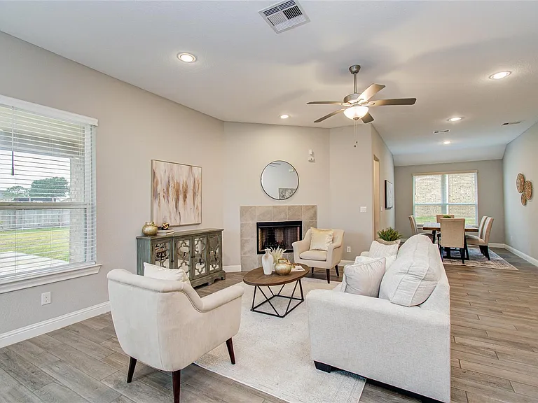 19029 Villa Ln — Photo 13