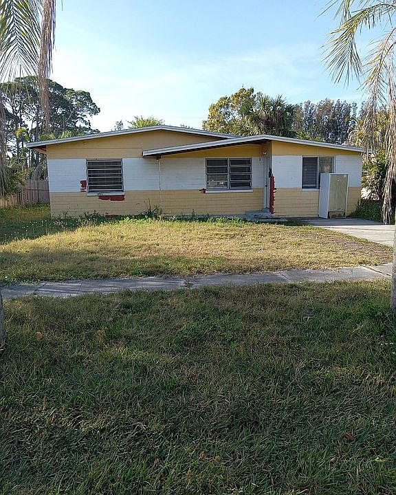 1st image of 238 80th Ave NE