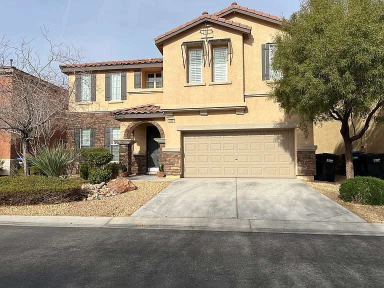 10331 Kadumba St — Photo 1