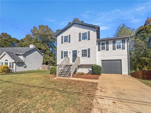 3714 Cherokee Overlook Dr, Canton, GA 30115