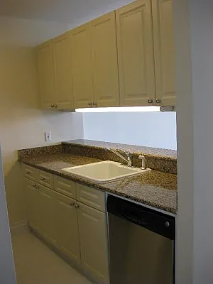 Rented by Classic Marketing- 530 Park1 | media 37