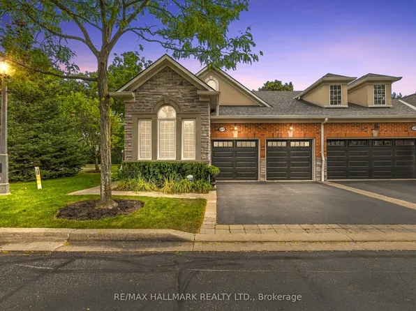 6439 Rivergate Pl Unit 15, Mississauga, ON L5N 8P8